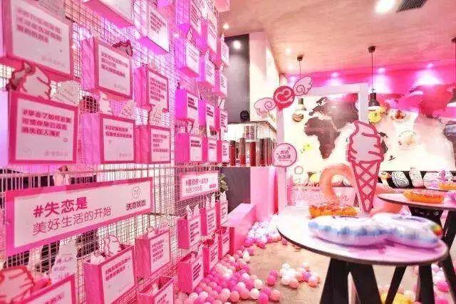 动漫家庭国产2021在线传媒麻豆，现实与幻想的奇妙交织